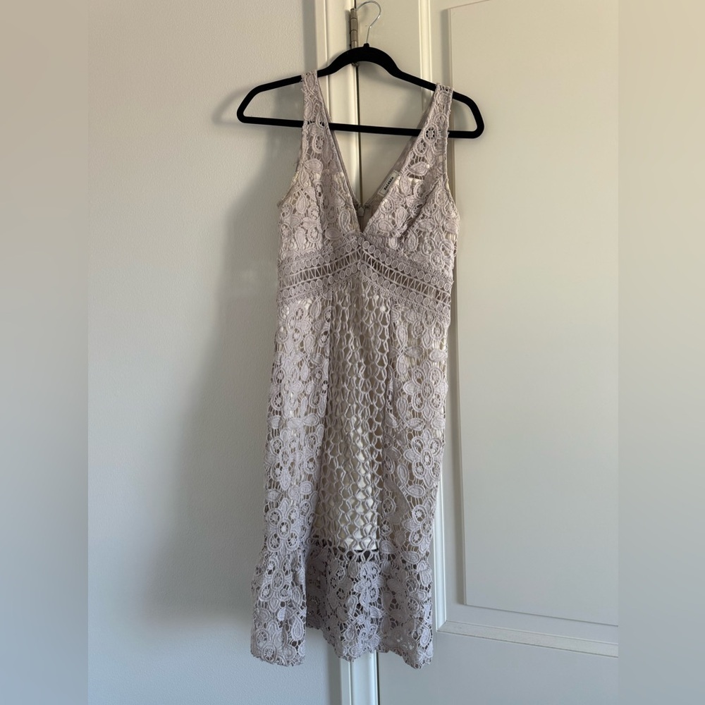 Soieblu Lace Overlay Sleeveless Midi Dress size S